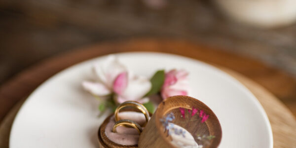 Handmade wedding ring box • Real Flowers ring bearer box • wood luxury ring box