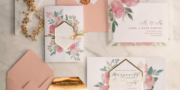 Luxory gold Wedding Invitations,  Vinatge Roses Elegant Wedding Stationery,  Pink Elegant Wedding Invitations Suite