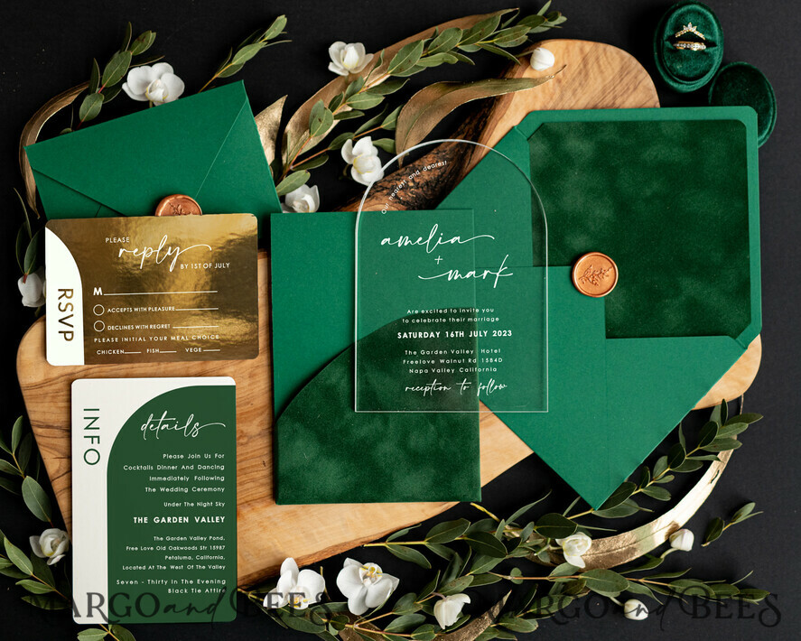 Emerald Green Velvet Wedding Invitations, Acrylic Arch Wedding Invites, Greenery Velvet Wedding Invitation Suite, Garden Modern Wedding Stationary, Boho Wedding Ideas Clear Transparent Wedding Invitation with rsvp, Green and Gold Acrylic Wedding Invitation Set