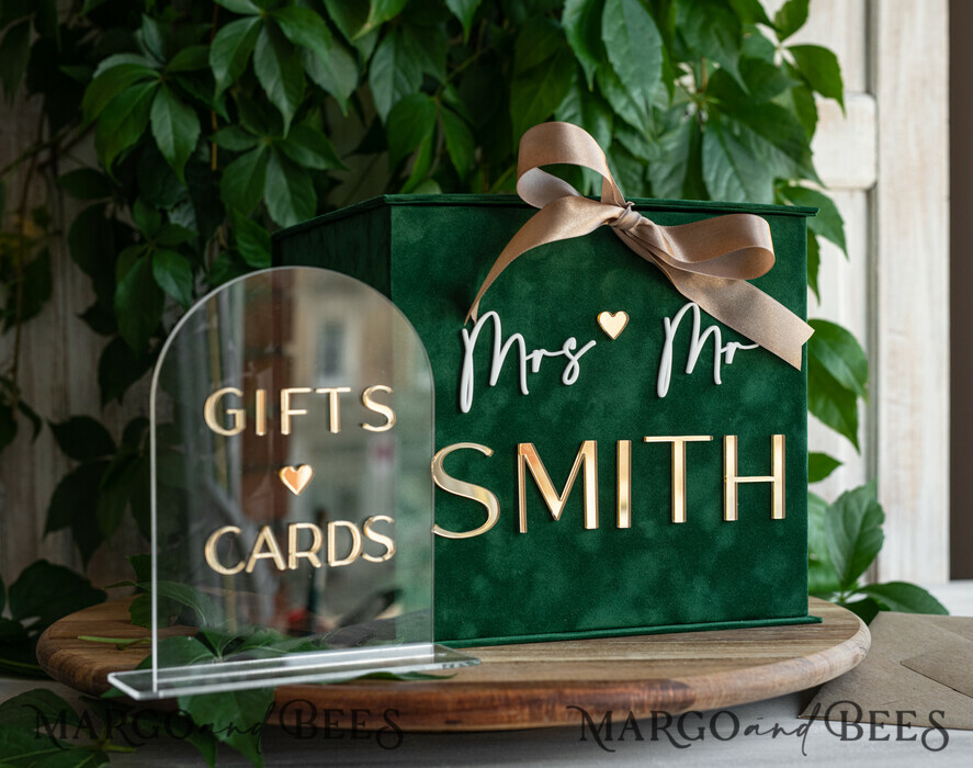 Gift Card Box & arch Sign Set , Velvet green wedding wishing well money gift card box, Personalized Wedding Card Box, Greenery Luxury Card Box, Wedding Card Box with Lid, Emerald Wedding Money Box, Garden Wedding Card Box