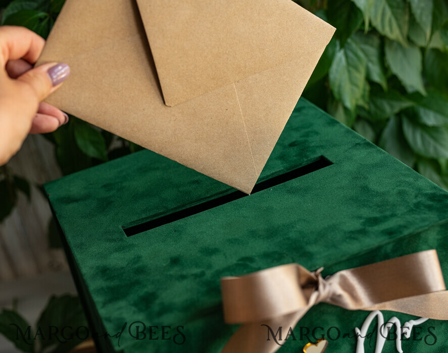 Gift Card Box & arch Sign Set , Velvet green wedding wishing well money gift card box, Personalized Wedding Card Box, Greenery Luxury Card Box, Wedding Card Box with Lid, Emerald Wedding Money Box, Garden Wedding Card Box