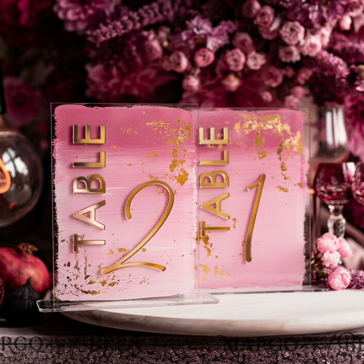 Pale Pink Ombre Mauve Acrylic Table Number, Dusty Rose Acrylic & gold Sign, Gold Plum Plexi Table Numbers, Luxury Purple Wedding Table Decor, 3D Wedding Signage