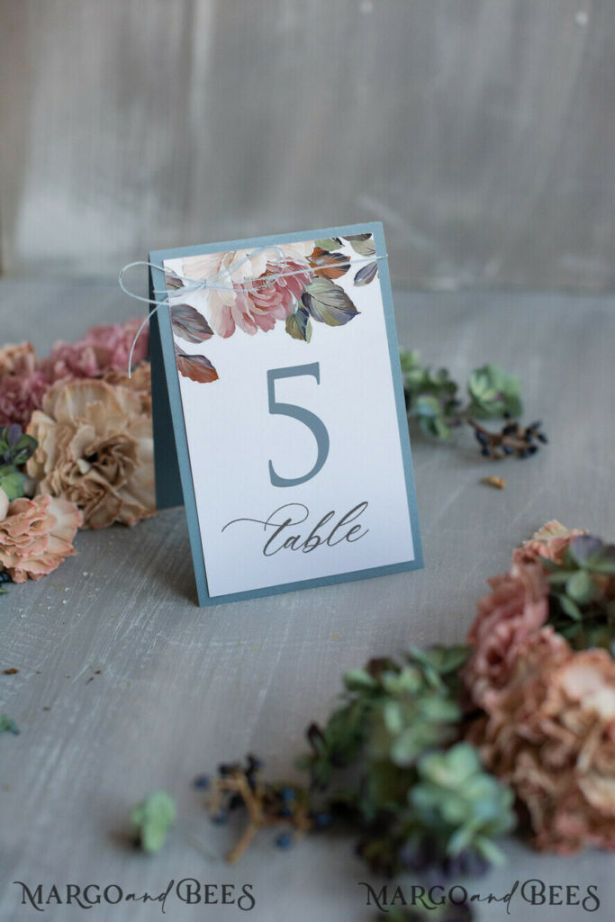 Romantic Dusty Blue Table Numbers, Elegant Wedding Table Cards with Twine, Floral Boho Table Décor, Luxury Table Number with Flowers, Simple Aesthetic Number