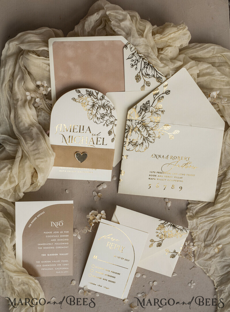 Gold wedding invitations and accessories? A great idea for a gold wedding. Arch Ivory Gold wedding invitation set, ecru wedding invitations, elegant wedding set with gold heart