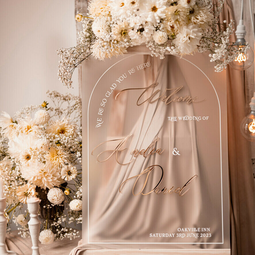 Arch frozen and Gold Acrylic Wedding Welcome Sign, Plexi Glass Golden Wedding Decor, Personalised Wedding Sign, Modern Boho Reception Wedding Board