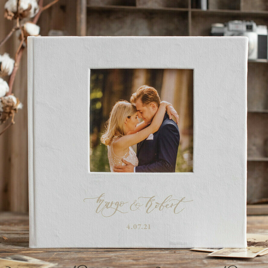 Presonalized Photo albums, Guestbook Album Presonalised Pages with space for Pictures from PhotoBooh