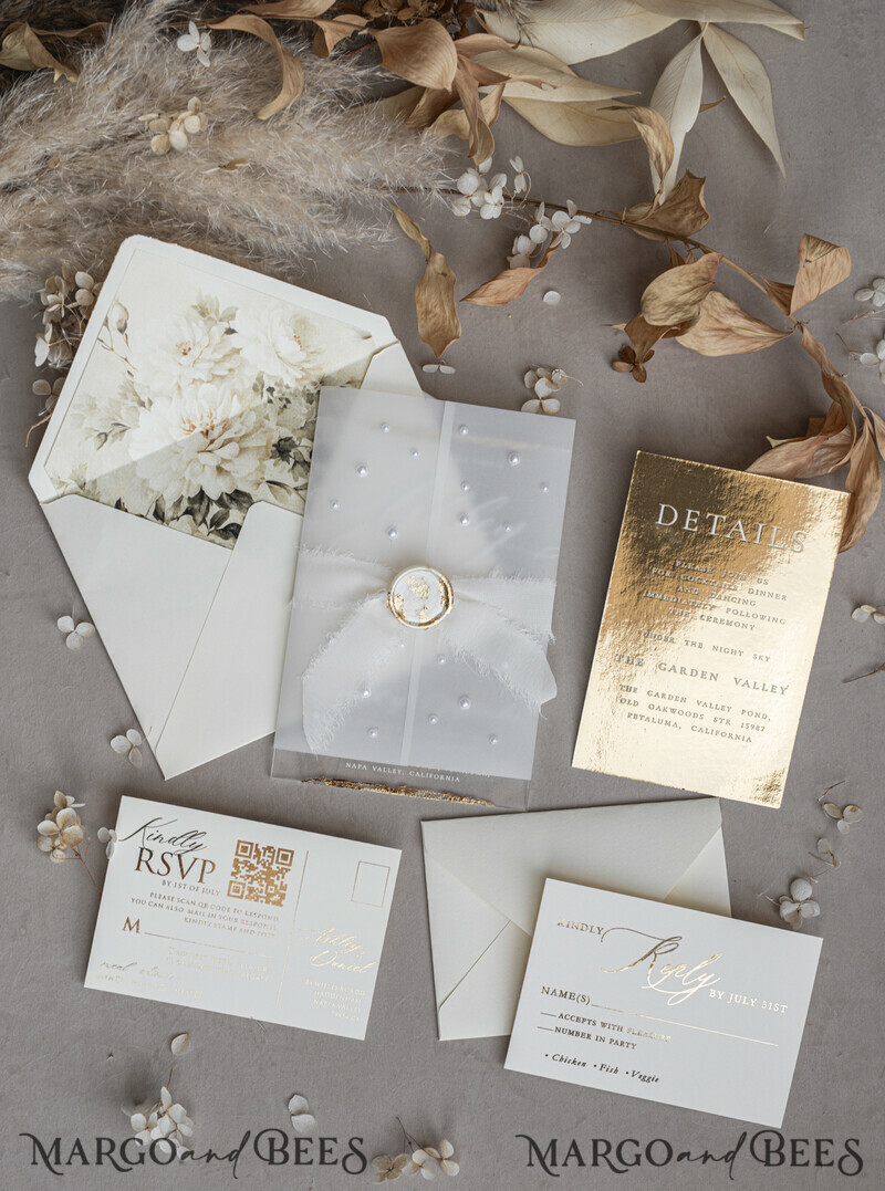Ivory Beaded Wrapping Wedding Invitations, Elegant Clear Acrylic Wedding Cards, Plexi Transparent Wedding Invites, Wedding Invitation Suite with Pearls