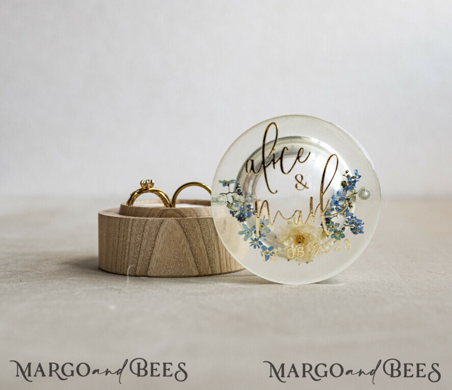 epoxy resin and wood wedding ring box for ceremony, Boho Epoxy Wedding Ring Boxes his hers, Transparent Epoxy dubble Ring Box for wedding, Wood resin flowers Marriage Proposal Ring Box