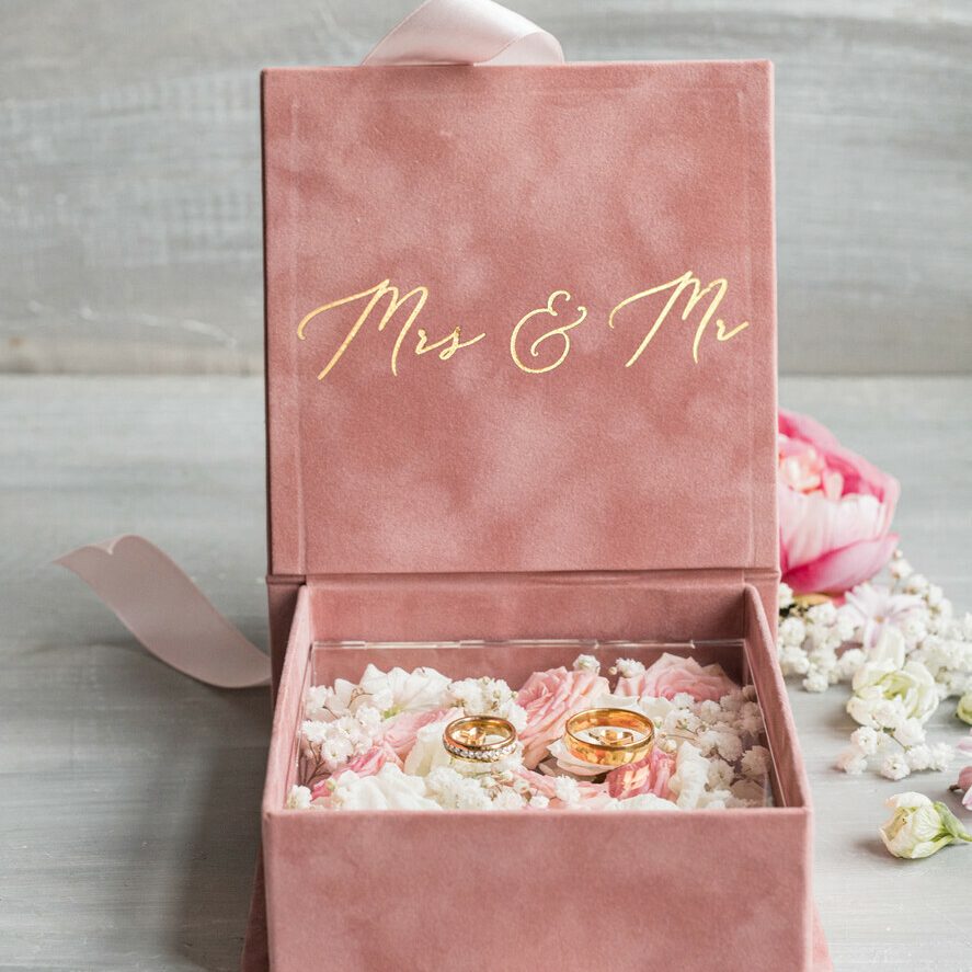 Luxury Velvet Wedding rings Box, Elegant Wedding Box velvet blush Pink, Delicate And Handmade Wedding rings Box