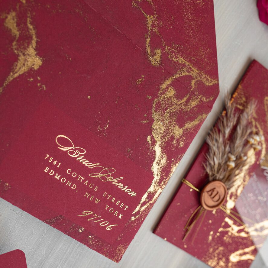 Burgundy Mirror gold Wedding Invitations, Elegant Marble Wedding Cards, maroon Acrylic Wedding Invites, Pampass Grass Gold Plexi Wedding Invitation Suite