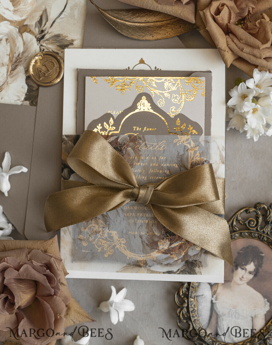 Vintage Baroque Wedding Invitation Suite: A Masterpiece of Elegance