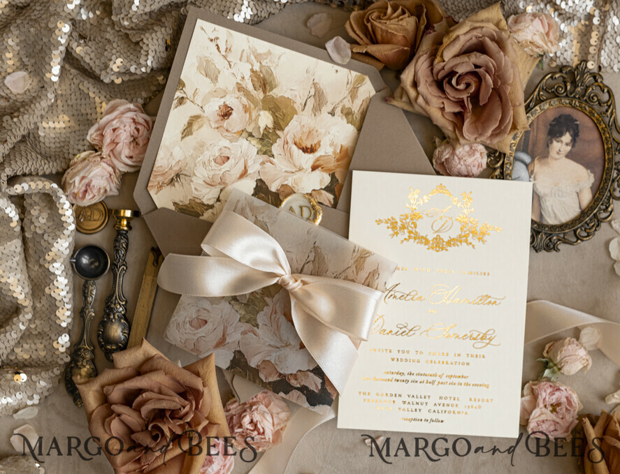 Vintage Baroque Wedding Invitation suite Beige Golden Fine art Roses Wedding Invitations with rsvp Victorian wedding crest Chinoiserie Invites Royal Ornamental frame