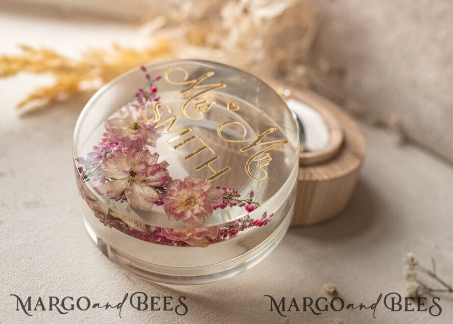 epoxy resin and wood wedding ring box for ceremony, Boho Epoxy Wedding Ring Boxes his hers, Transparent Epoxy dubble Ring Box for wedding, Wood resin flowers Marriage Proposal Ring Box