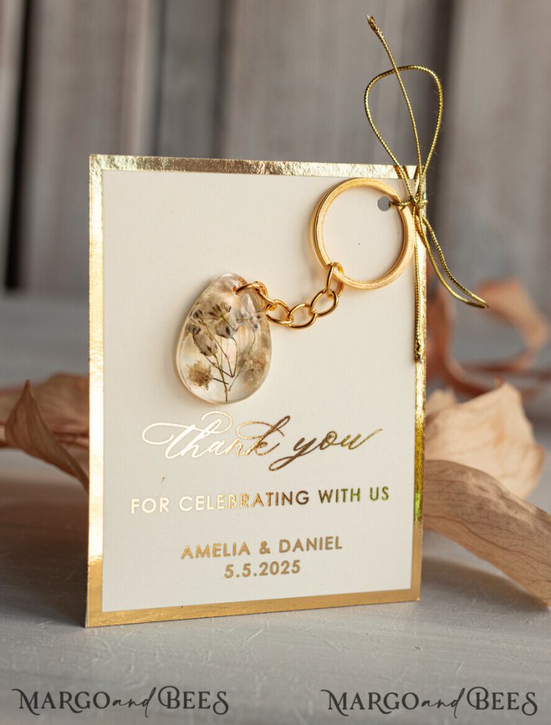 Wedding Favors For Guests in bulk Custom Resin Keychain, Golden personalised Thank you gifts Teardrop Keychain with Gold-Plated Stainless Steel Hardware
