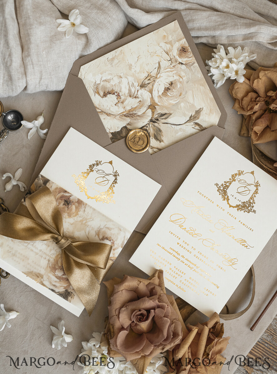 Timeless Elegance: A Gold, Beige, and Black Vintage Wedding Theme