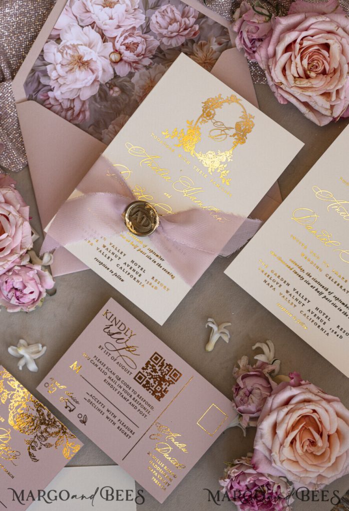 Vintage Baroque Wedding Invitation suite Beige Golden Fine art Roses Wedding Invitations with rsvp Victorian wedding crest Chinoiserie Invites Royal Ornamental frame
