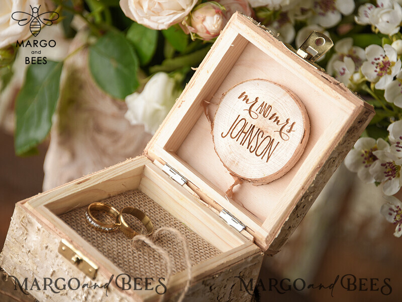 Personalized Wood Wedding Ring Box with Real Flowers in Resin - A Rustic and Luxurious Touch for your Wedding Bands-7