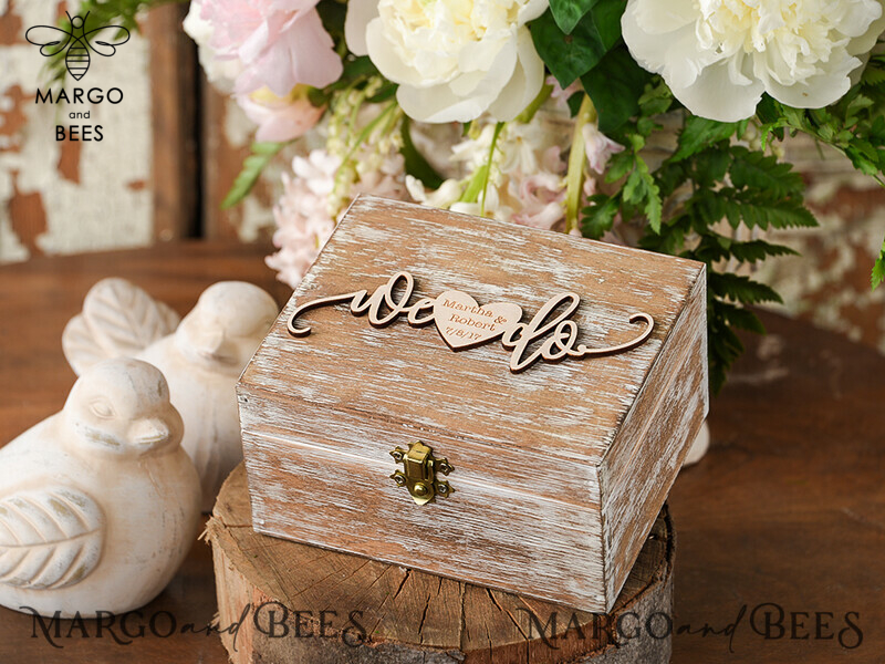 Handcrafted Wood Wedding Ring Box with Real Flowers in Resin for a Rustic and Luxurious Ceremony-1