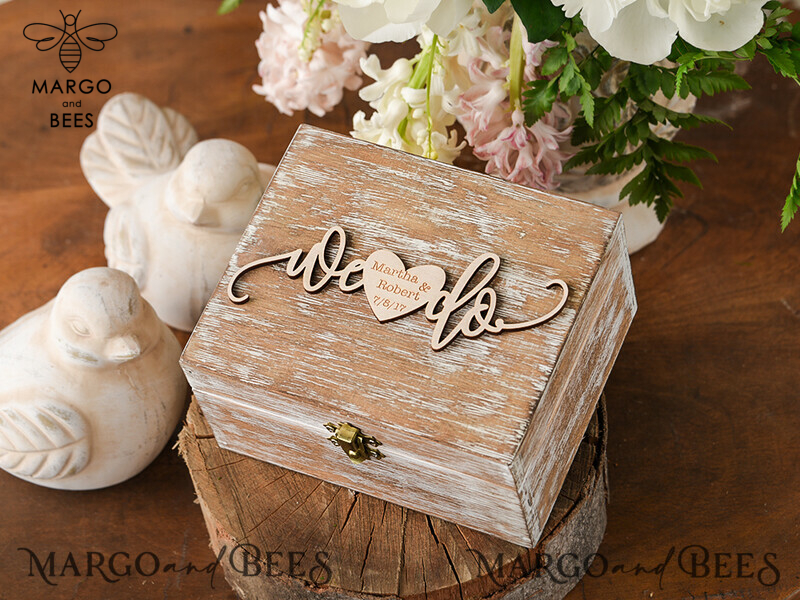 Handcrafted Wood Wedding Ring Box with Real Flowers in Resin for a Rustic and Luxurious Ceremony-0
