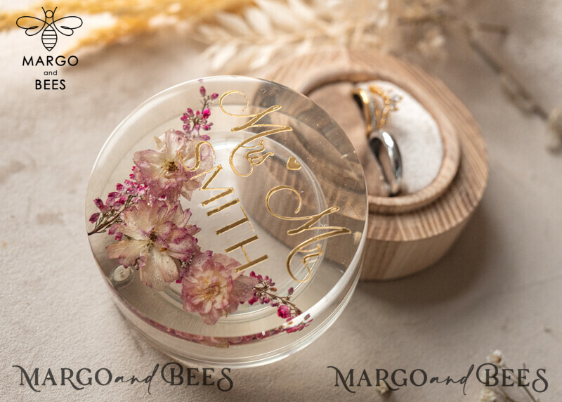 Elegant Epoxy Resin and Wood Wedding Ring Box for Ceremony: A Unique Boho Touch
Personalized His and Hers Epoxy Wedding Ring Boxes: A Symbol of Love and Unity
Stunning Transparent Epoxy Double Ring Box for Your Dream Wedding
Handcrafted Wood and Resin Flowers Marriage Proposal Ring Box: Perfect for Your Special Moment-3