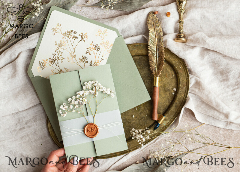 Elegant Gold Wedding Invitation Set: Natural Baby Breath Flower Suite-1