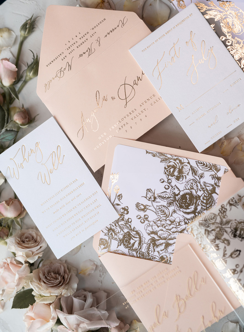 Acrylic Transparent Wedding Invitations Gold  Vellum Roses Wrap Glitter Envelope with Peach  Flowers Wax Seal -19
