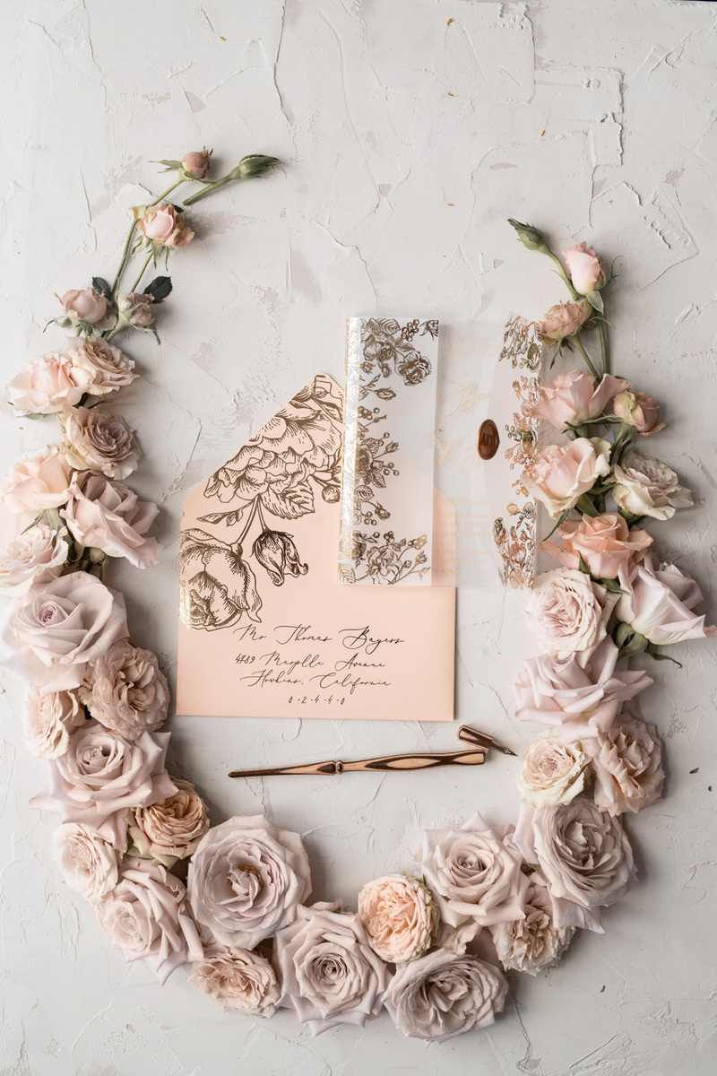 Acrylic Transparent Wedding Invitations Gold  Vellum Roses Wrap Glitter Envelope with Peach  Flowers Wax Seal -2