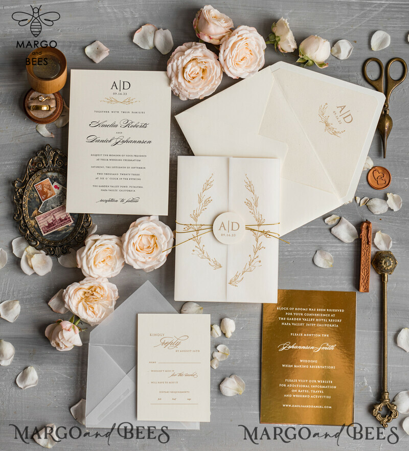 Elegant and Stylish: Modern Wedding Invitations for a Luxury Glamour Wedding Celebration-1