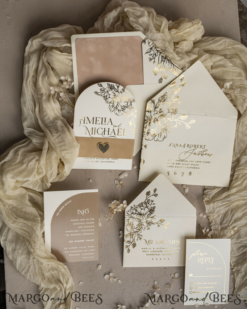 Gold wedding invitations and accessories? A great idea for a gold wedding. Arch Ivory Gold wedding invitation set, ecru wedding invitations, elegant wedding set with gold heart-6