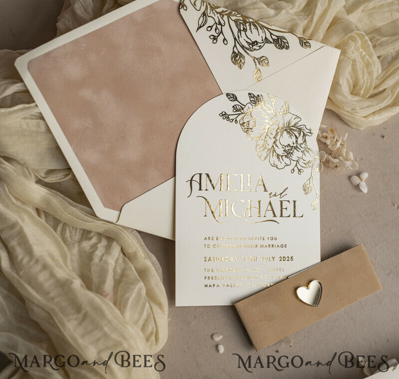 Gold wedding invitations and accessories? A great idea for a gold wedding. Arch Ivory Gold wedding invitation set, ecru wedding invitations, elegant wedding set with gold heart-9