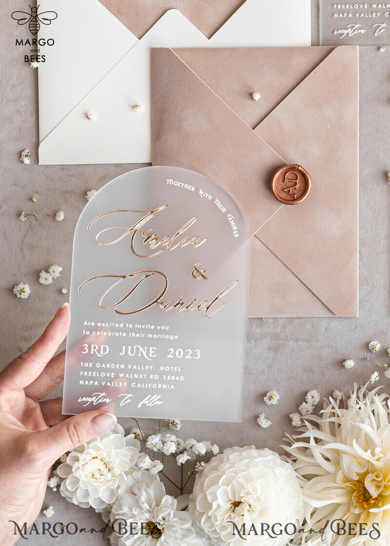 Elegant Arch Golden Acrylic Wedding Invitation Suite with Velvet Beige and Glamour Plexi Glass Details-2