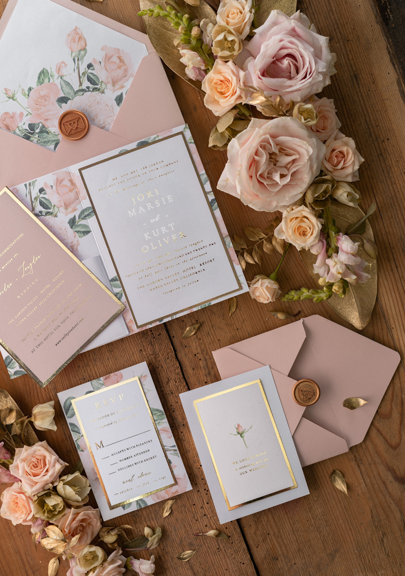  Gold Wedding Invitations, Vintage Roses Elegant Wedding Stationery,  Pocket Fold Pink Luxury Wedding Invitations Suite-1