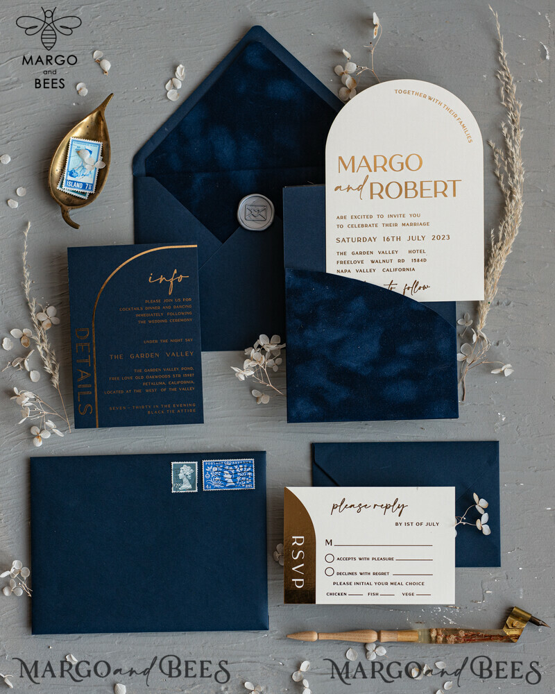 Elegant Arch Wedding Invitations: Navy Blue Velvet Pocket with Dark Blue and Gold Modern Wedding Invitation Suite-5