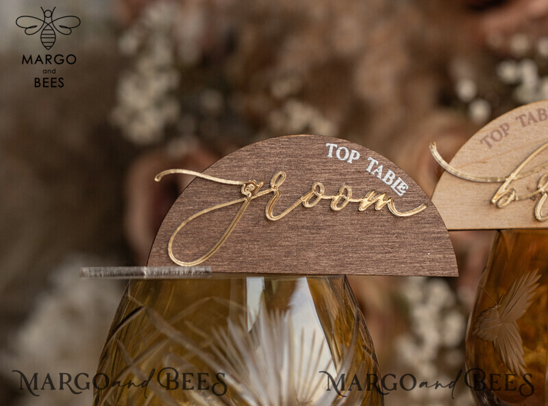 Do bride and groom need place cards?-5