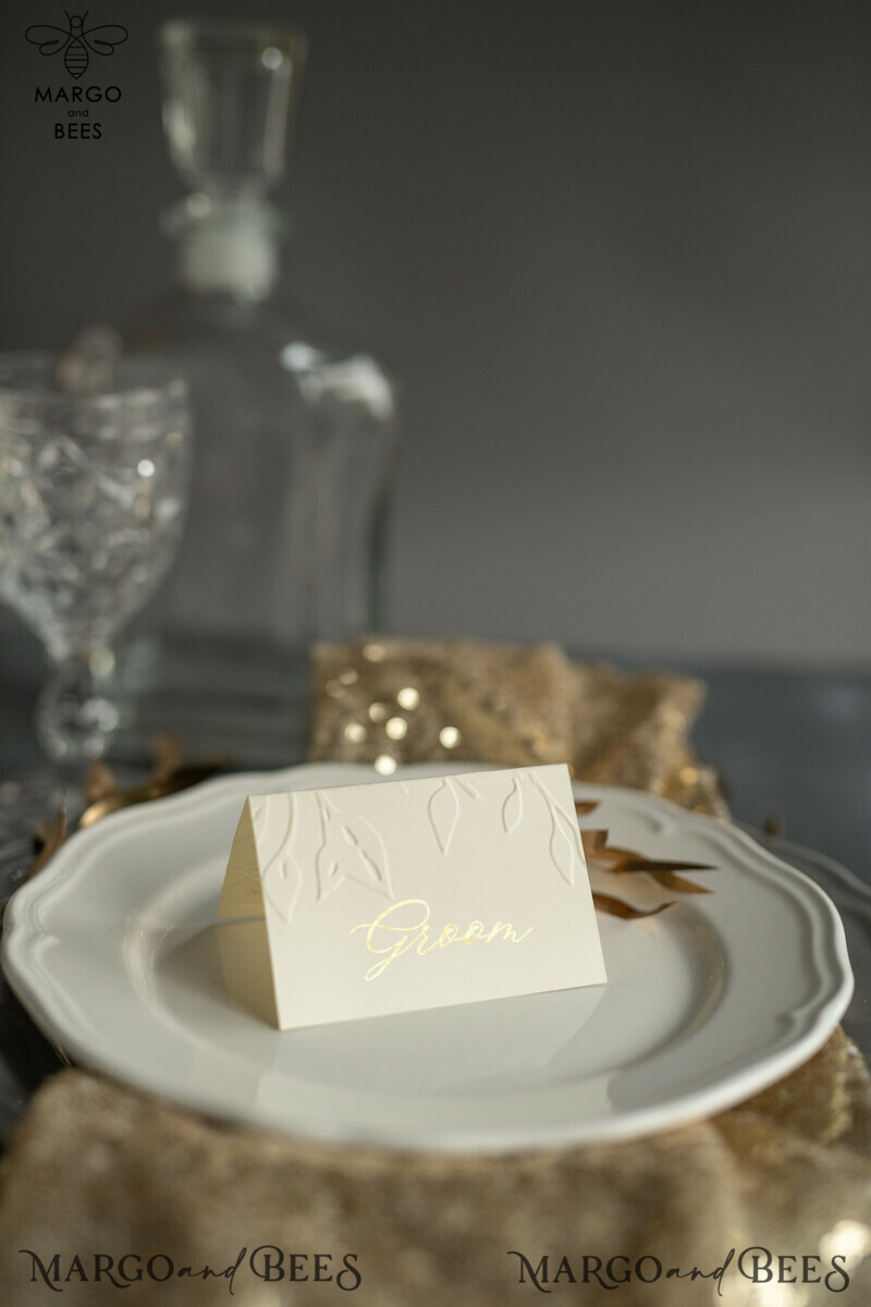 Do you put Mr and Mrs on wedding place cards?-3