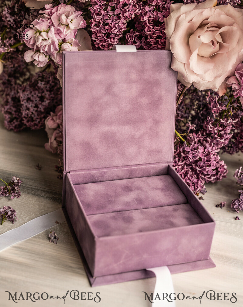 Luxury Blush Pink Golden Velvet Wedding Ring Box for Ceremony: Customizable Boho Glam Box for 3 Rings-9