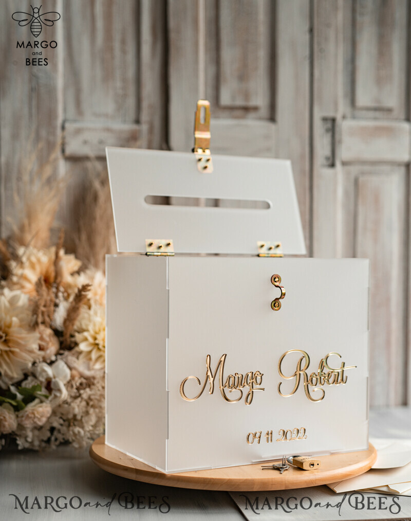 Elegant Frozen Wedding Set: Acrylic Card Box with Lock and Sign Cards & Gifts-11