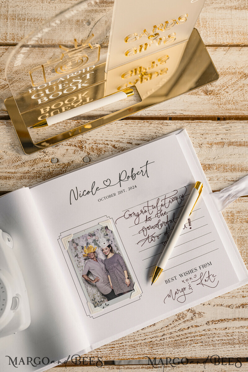 Should you have a wedding guest book?-11