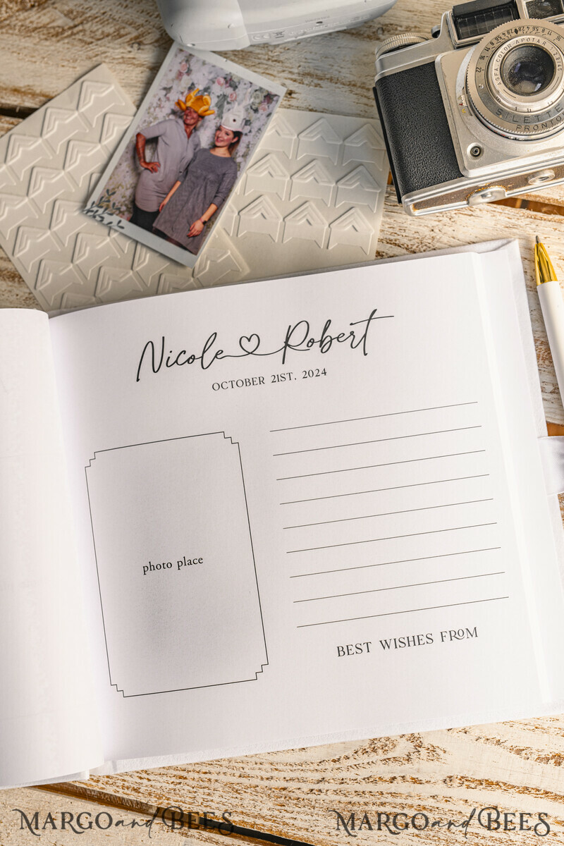 Should you have a wedding guest book?-4