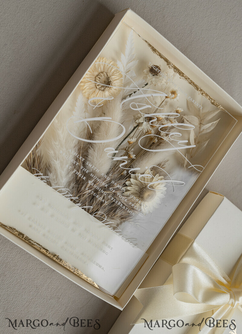 Natural Dried Flowers Wedding Invitations in velvet box, Plexi Glamour Boxed Wedding Invitation Suite Luxury, Romantic Velvet Wedding Cards, Bespoke Golden Invites-24