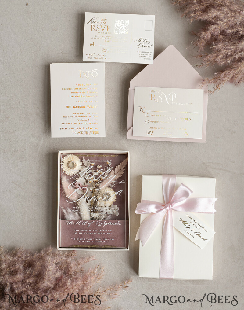 Natural Dried Flowers Wedding Invitations in velvet box, Plexi Glamour Boxed Wedding Invitation Suite Luxury, Romantic Velvet Wedding Cards, Bespoke Golden Invites-7