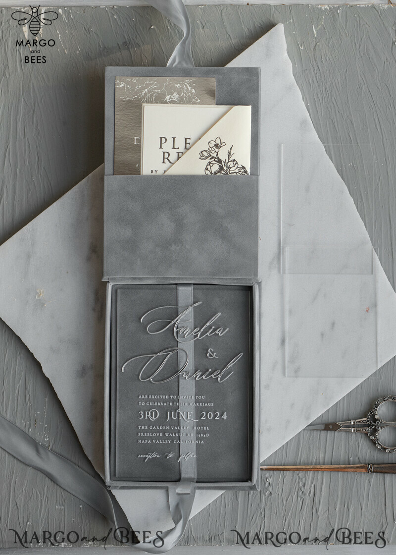 Elegant Silver Foil Wedding Invitation Box: The Epitome of Luxury and Romance-6