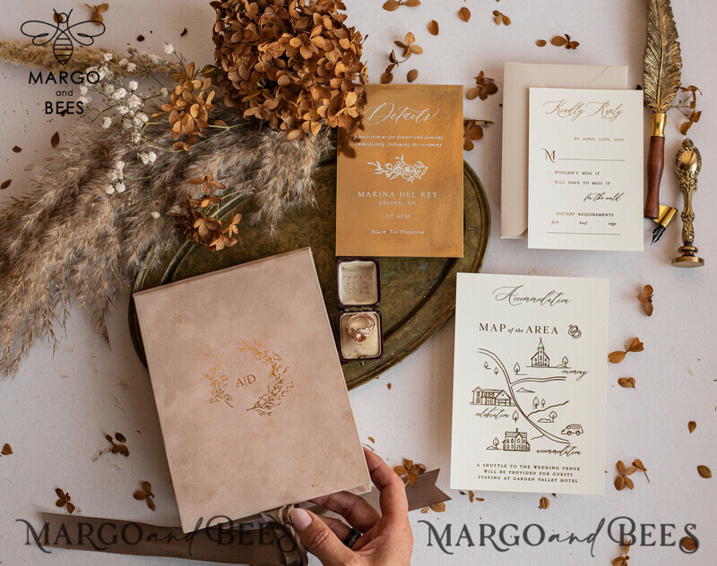 Exquisite Luxury Gold Foil Wedding Invitations: A Velvet Box Revelation-6