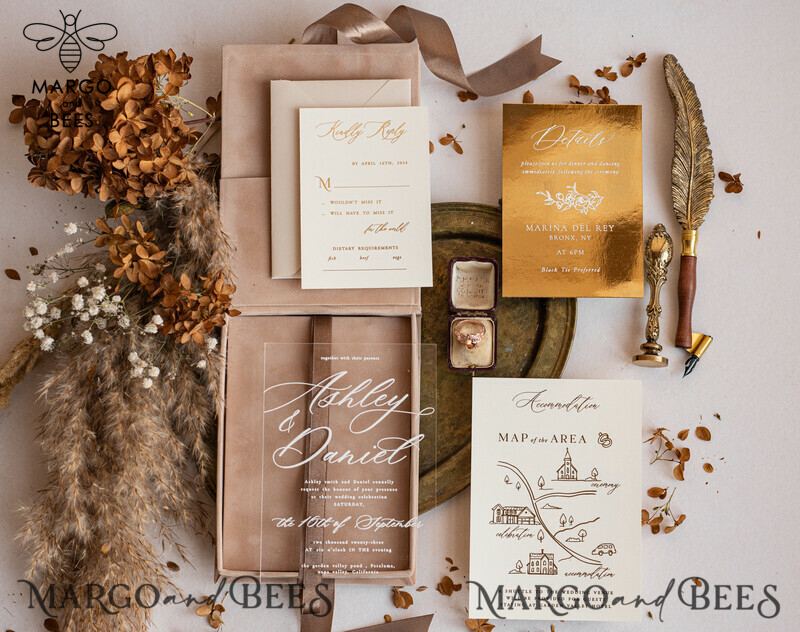 Exquisite Luxury Gold Foil Wedding Invitations: A Velvet Box Revelation-16