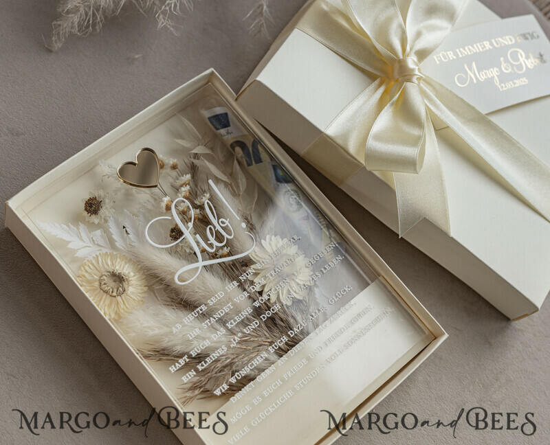  Geldgeschenk zur Hochzeit mit Strauß aus Trockenblumen personalisiert. Geschenkschachtel für Geld für das Brautpaar-2