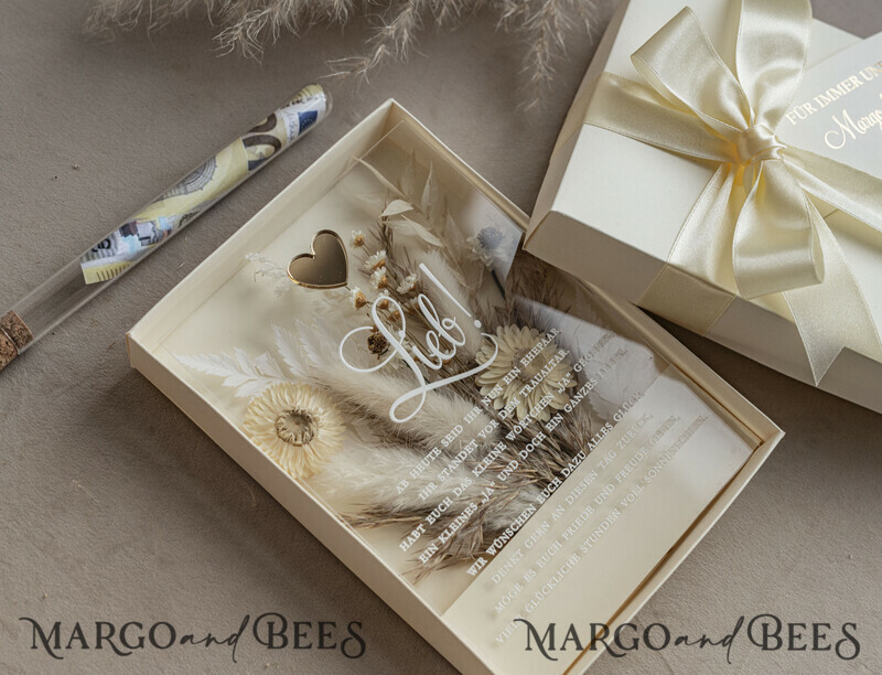  Geldgeschenk zur Hochzeit mit Strauß aus Trockenblumen personalisiert. Geschenkschachtel für Geld für das Brautpaar-14