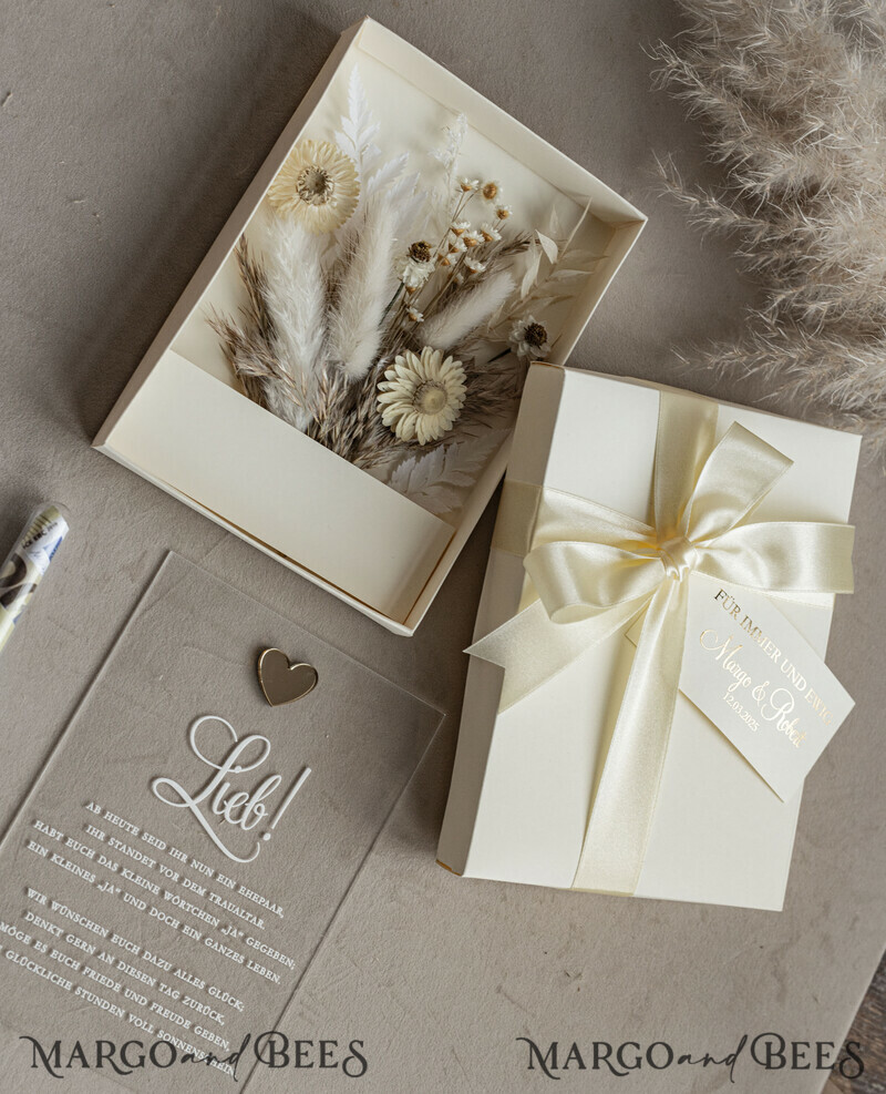  Geldgeschenk zur Hochzeit mit Strauß aus Trockenblumen personalisiert. Geschenkschachtel für Geld für das Brautpaar-18
