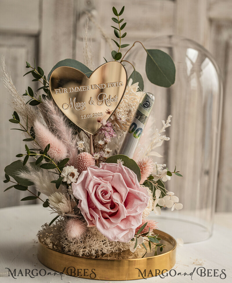 Geschenkschachtel für Geld. Geldgeschenk zur Hochzeit mit Strauß aus Trockenblumen personalisiert. Ein Geschenk für das Brautpaar als Erinnerung. Wunderschöne Blumen im Glas.-10