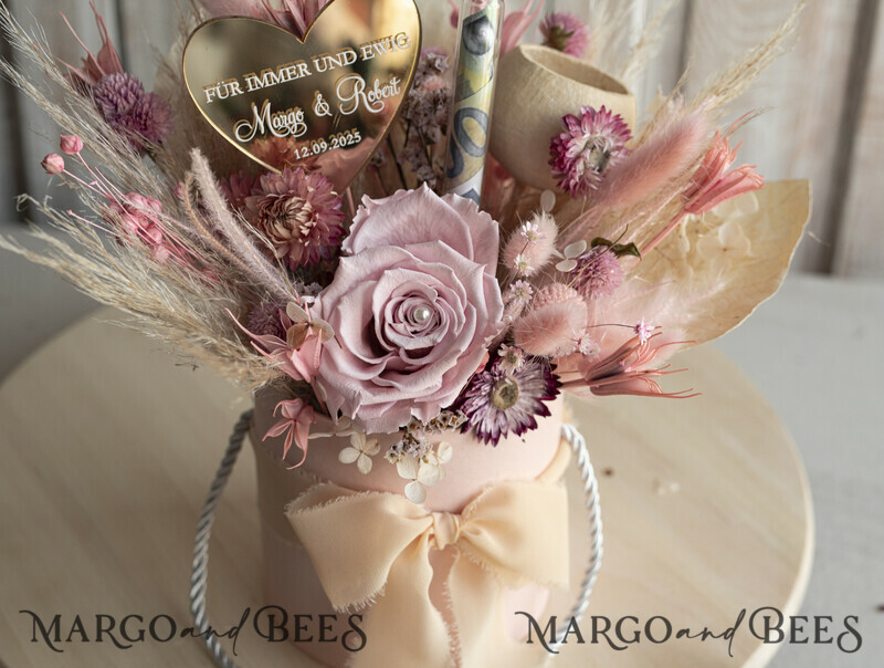 Geschenkschachtel für Geld Geldgeschenk zur Hochzeit mit Strauß aus Trockenblumen personalisiert-3