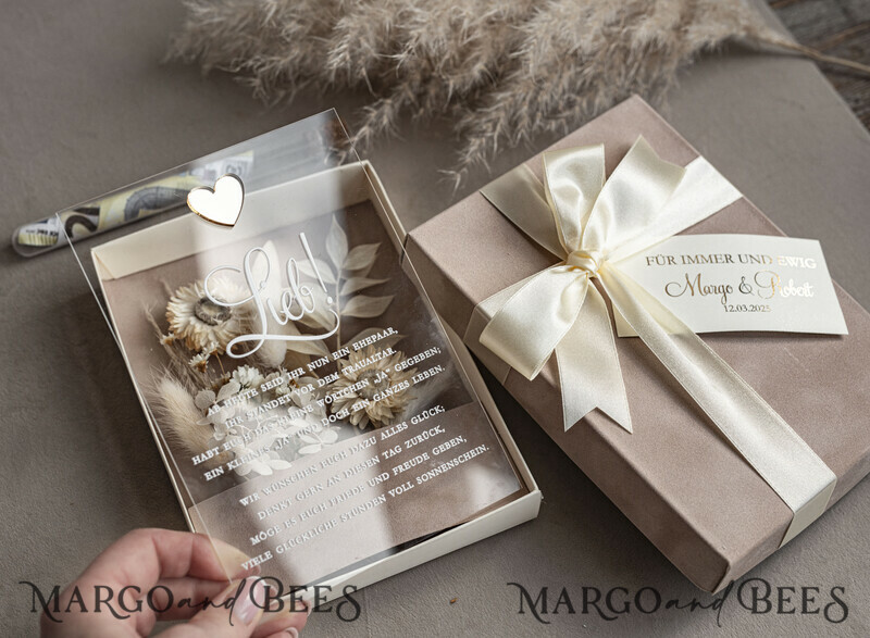 Die Geldkassette. Personalisiertes Hochzeitsgeschenk mit einem Strauß getrockneter Blumen. Ein Geschenk für das junge Paar als Erinnerung. Erinnerungsbox als Geschenk.-9